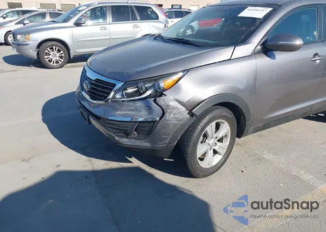 2013 Kia Sportage Lx z USA, uszkodzony, nr VIN KNDPB3A26D7414746